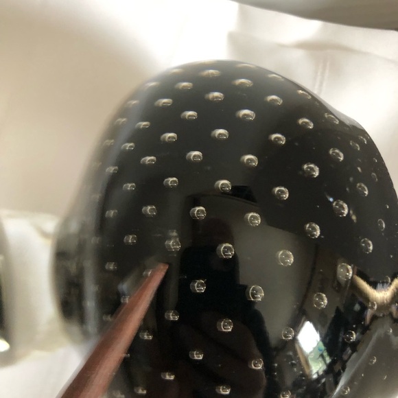 Vtg Hand Blown Glass Vase with Black Base with Controlled Bubbles - Picture 13 of 16